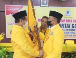 Abah Winajat Politisi Asal Jedong Ngoro Terpilih Secara Aklamasi Sebagai Ketua DPD Partai Golkar Kabupaten Mojokerto