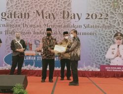 Perhutani KPH Lawu DS Terima Penghargaan K3 dari Gubernur Jatim