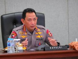 Video Conference Kapolri untuk Mengawal Aksi Demonstrasi Mahasiswa