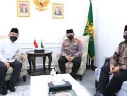 Tinjau Pelaksanaan 1 Juta Vaksinasi Booster, Kapolri Bicara Mudik Sehat dan Nyaman