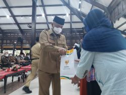 Peringati Nuzulul Qur’an, Bupati Malang Santuni Anak Yatim Piatu