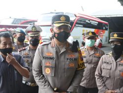 Menghadapi Mudik Lebaran, Kapolresta Sidoarjo Sidak Kesiapan Armada Bus dan Layanan Vaksin Booster