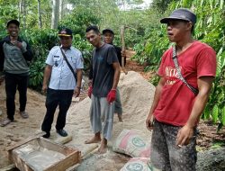 Manfaatkan Dana Desa, Desa Sri Menanti Kabupaten Lampung Utara Bangun Jalan Pertanian