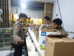 Harkamtibmas Polres Situbondo Mengamankan Puluhan Botol Miras