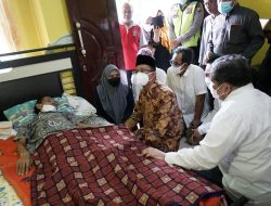 Bupati Sidoarjo Menemui Pelajar Krembung yang Hampir Putus Sekolah