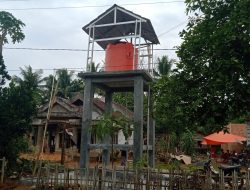 Manfaatkan DD, Pemdes Way Isem Buka Badan Jalan dan Peningkatan Sumur Bor