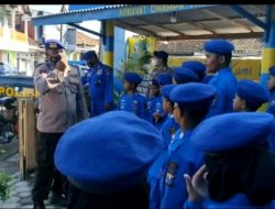 PULUHAN SISWA MIN 2 MENDATANGI POLAIRUD POLRES JEMBER