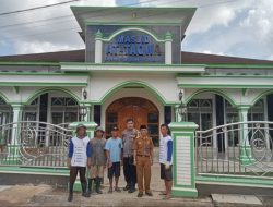 HUT Bhayangkara ke- 76, Warga Tanjung Aman Baksos Religi bersama Polres Lampura