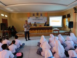 Hari Ke 9 Operasi Patuh, Polres Sumbawa Sasar Sekolah Berikan Sosialisasi