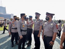 Pimpin Upacara Kenaikan Pangkat, Kapolda Jatim Beri Ucapan Selamat Kepada 477 Personel Yang Naik Pangkat