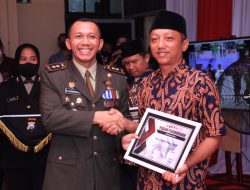 Hari Bhayangkara ke-76 Polres Jember adakan Lomba Kreator Logo Kerukunan Antar Perguruan Silat di Jember