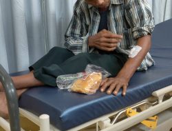 Seorang Warga Desa Pekuwon Melapor ke Polres Bojonegoro Terkait kasus Pembacokan