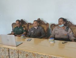 Polsek Sumberpucung Bersama Muspika Hadiri Rapat Gugus Tugas PMK