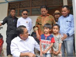 Tinjau Sekolah di Mamasa, Pj Gubernur Usulkan Penggabungan Sekolah dan Perbaikan Akses Jalan