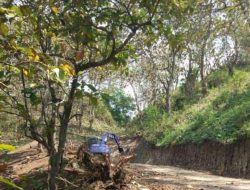 Belum Kantongi Izin dari RPH, Proyek Pelebaran Jalan Watubonang akhirnya Dihentikan