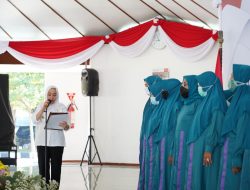 Bupati Anna Lantik Pengurus Perkumpulan Jamaah Tahlil Perempuan Bojonegoro