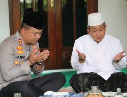 Jalin Sinergitas Ulama, Kapolres Kendal Silaturahmi dengan KH. Adib Annas (Abah Adib) Pengasuh Ponpes Wassilatul Huda