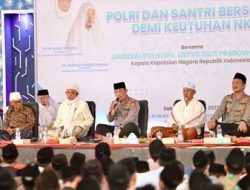Kapolri Hadiri Khotmil Quran dari Polri Untuk Negeri di Ponpes Lirboyo Kediri Jawa Timur
