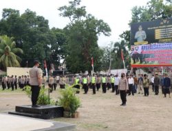 Polres Lombok Tengah Gelar Apel Besar Kaposkamling dan Pemberian Penghargaan Honorary Police