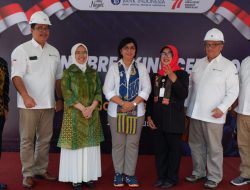 Bupati Anna Apresiasi Program Sosial BI di SMPN 3 Bojonegoro, Bantu Sarana Pembelajaran 