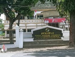 Kondisi Gedung Dekopinda Kabupaten Mojokerto Dulunya Semak Belukar, Kumuh, dan Kotor, Kini Bersih & Indah