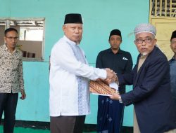 Bupati Lombok Timur Sukiman Serahkan Hibah 4,5 are, Untuk Asrama Ponpes Pansor Gunung Rinjani NWDI