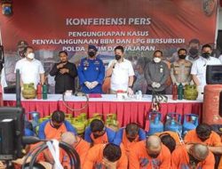 Ditreskrimsus Polda Jatim Beserta Jajaran Berhasil Bongkar Tindak Pidana Minyak dan Gas Bumi Libatkan 92 Tersangka