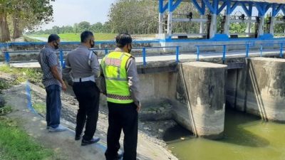 Polsek Glagah Polres Lamongan Patroli Antisipasi Bencana Alam