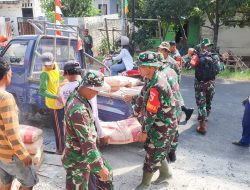 Wujud Kemanunggalan TNI-Rakyat, Koramil 0813-24/Temayang dan Warga Gotong-Royong Pembangunan Mushola