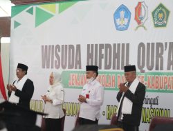 Pemkab Bojonegoro Gelar Wisuda Hifdhil Qur’an di Pendopo, Cetak Generasi Qur’ani&nbsp;