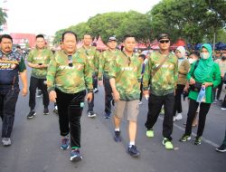 Meriahkan HUT TNI ke 77,Polres Jember dan Pemkab Gelar Funbike & Jalan Sehat