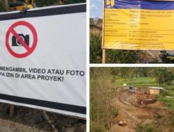 Patut Dipertanyakan Banner Larangan Ambil Foto dan Video pada Proyek Jembatan Penghubung di Bondowoso