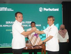 Kadivre Jatim Saksikan Serah Terima Fisik Wakilnya