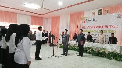 69 Anggota Panwascam Se-Lampura Resmi Dilantik