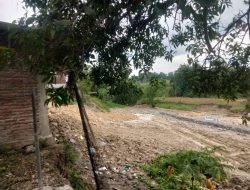 Pembangunan PPTS di Desa Bareng Kecamatan Sugihwaras Penyelamat Puluhan Rumah