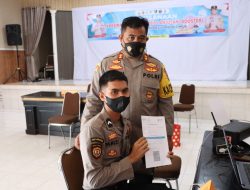 Kapolres Lombok Timur Tinjau Langsung Pelaksanaan Vaksinasi Booster di Gedung Dharma Polres Lombok Timur