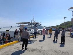 Polsek Pelabuhan Kayangan Labuhan Lombok Lakukan Patroli Sinergitas