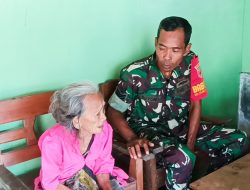 Jalankan Program Babinsa Masuk Dapur, Koramil Dander Bojonegoro Perbaiki Rumah Mbah Jomi