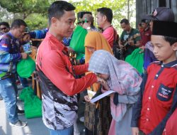 Meriahkan HUT Polair ke-72, Kapolres Bagikan Bantuan ke Warga Pesisir dan Gowes Bareng Ribuan Peserta