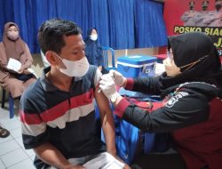 Polsek di Sidoarjo Masifkan Vaksinasi Booster