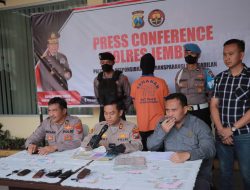 Satreskrim Polres Jember Berhasil Amankan Tersangka Pelaku Penipuan dan Penggelapan serta Barang Bukti Tujuh Unit Mobil