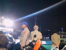 Sat Pol Airud Polres Lombok Timur Patroli Keamanan di Pelabuhan Perikanan Labuhan Lombok