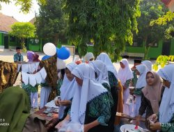 Gali Potensi Karakter Peserta Didik, MTs 45 Assaadah Sambeng Gelar BAZAR UMKM