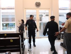 Amankan Misa Natal, Polisi Sterilisasi Gereja di Sidoarjo