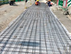Pengerjaan Regid Beton Jembatan Malo – Selo Gabus Diduga Tidak Sesuai Spesifikasi
