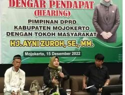 Ketua DPRD Kabupaten Mojokerto Ning Zuroh Gelar Hearing Dengan Tokoh Masyarakat