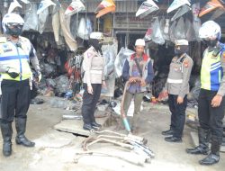 Satlantas Polresta Sidoarjo Blusukan ke Pasar Loak