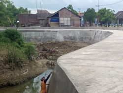 Proyek Pelindung Tebing di Desa Balongcabe Diduga Tidak Sesuai RAB