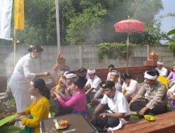 Ibadah Galungan dan Kuningan di Pura Kertha Bumi Bhayangkara