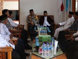 Kapolres Wonogiri Silaturahmi ke Pondok Pesantren Al-Barru (LDII) Bulusulur, Berikan Pembekalan Bagi 150 Santri